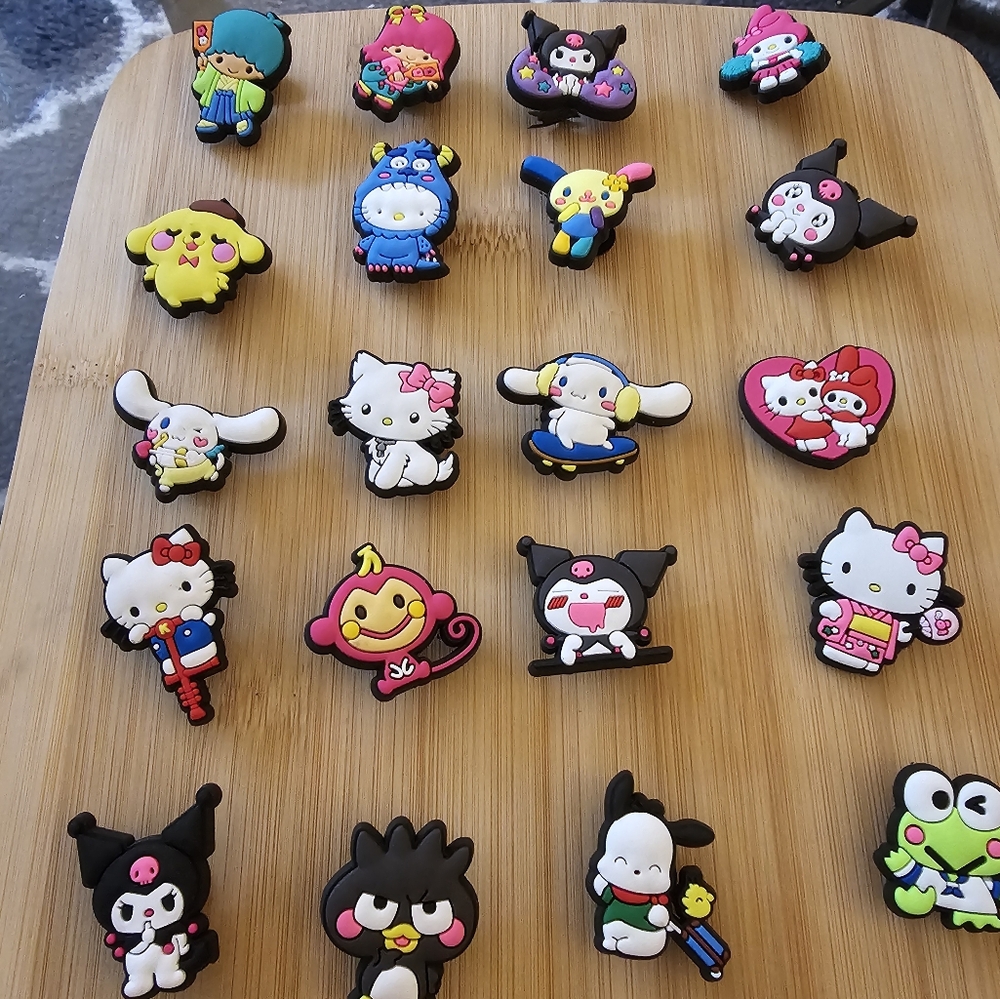 Hello Kitty & Friends Shoe Charms set of 20